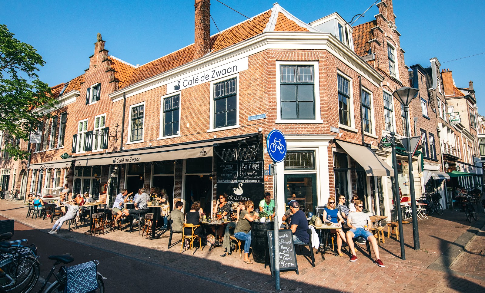 cafe-de-zwaan